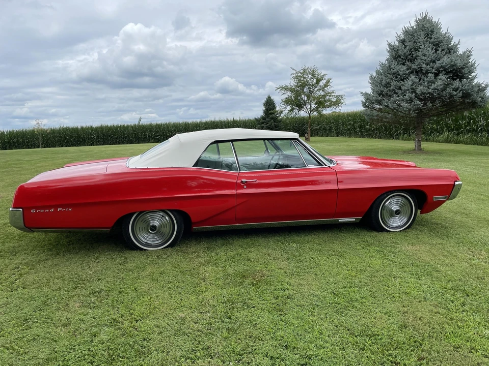 1967 Pontiac Grand Prix 1st Gen - Image 13 of 31