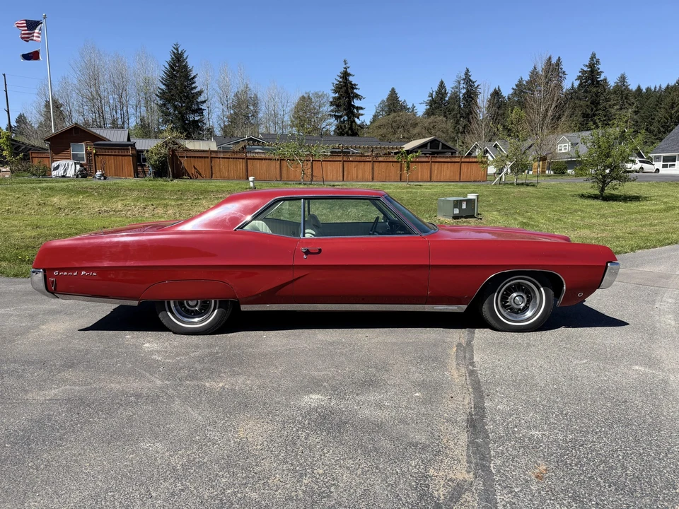 1967 Pontiac Grand Prix 1st Gen - Image 9 of 31