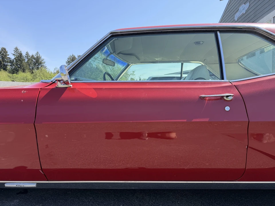 1967 Pontiac Grand Prix 1st Gen - Image 25 of 31