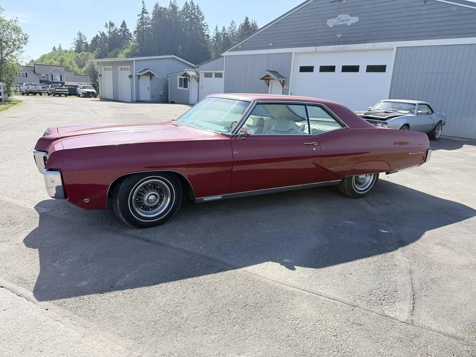1967 Pontiac Grand Prix 1st Gen - Image 21 of 31