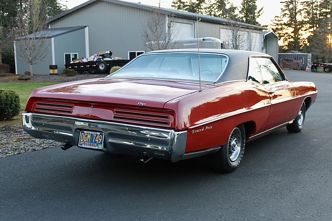 1967 Pontiac Grand Prix 1st Gen - Image 20 of 31