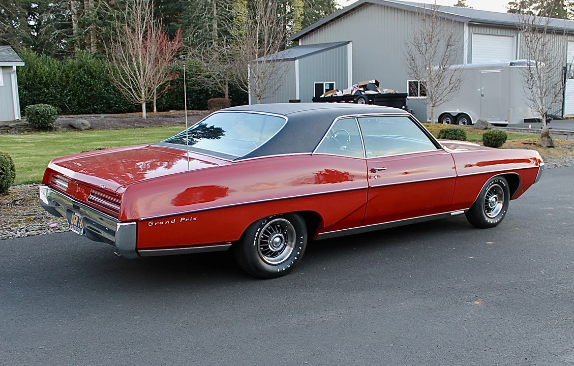 1967 Pontiac Grand Prix 1st Gen - Image 19 of 31