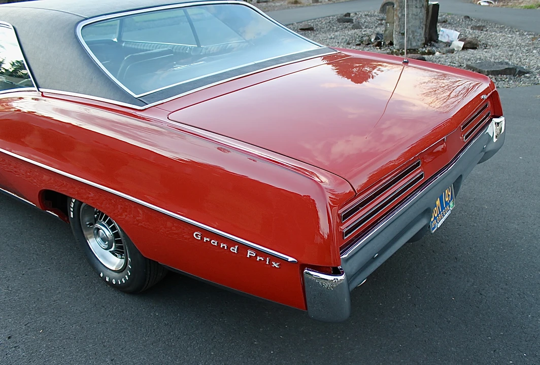 1967 Pontiac Grand Prix 1st Gen - Image 30 of 31
