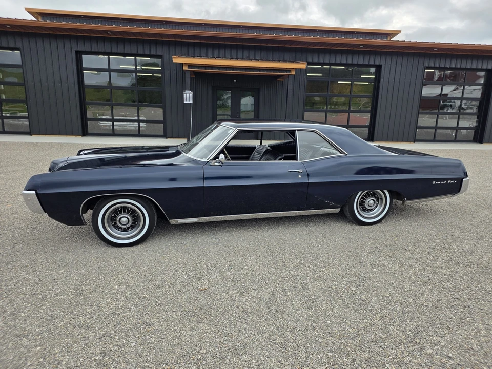 1967 Pontiac Grand Prix 1st Gen - Image 28 of 31