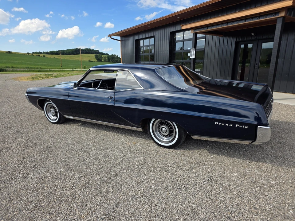 1967 Pontiac Grand Prix 1st Gen - Image 9 of 31