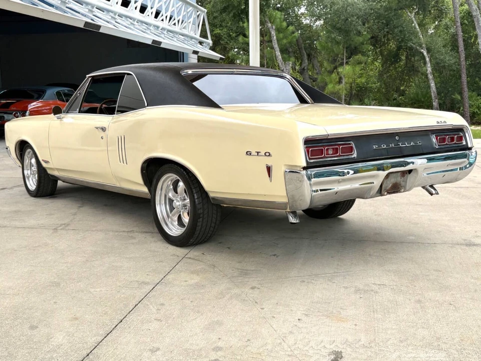 1967 Pontiac LeMans 2nd Gen - Image 9 of 31