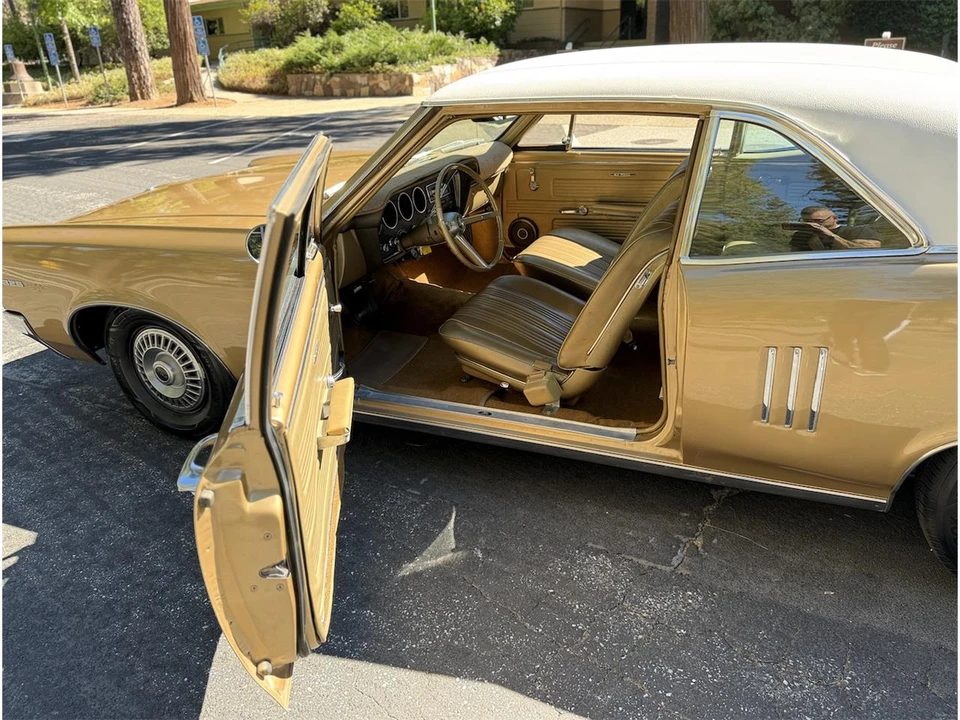 1967 Pontiac LeMans 2nd Gen - Image 27 of 31