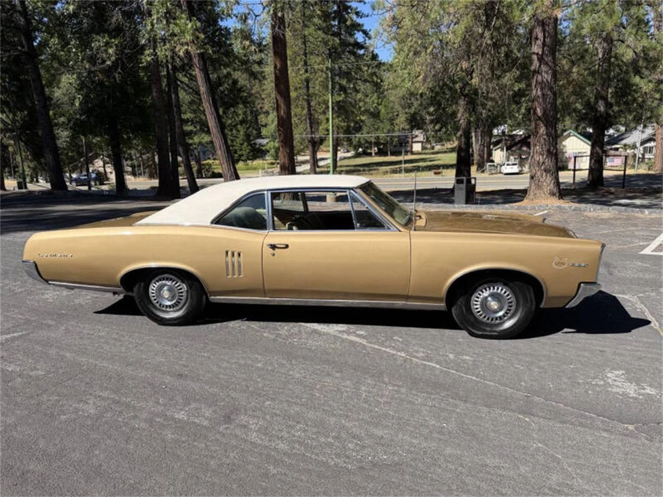 1967 Pontiac LeMans 2nd Gen - Image 2 of 9