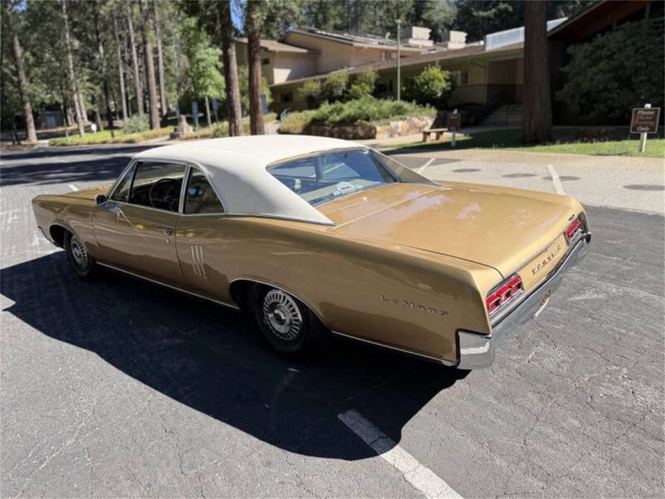 1967 Pontiac LeMans 2nd Gen - Image 6 of 9