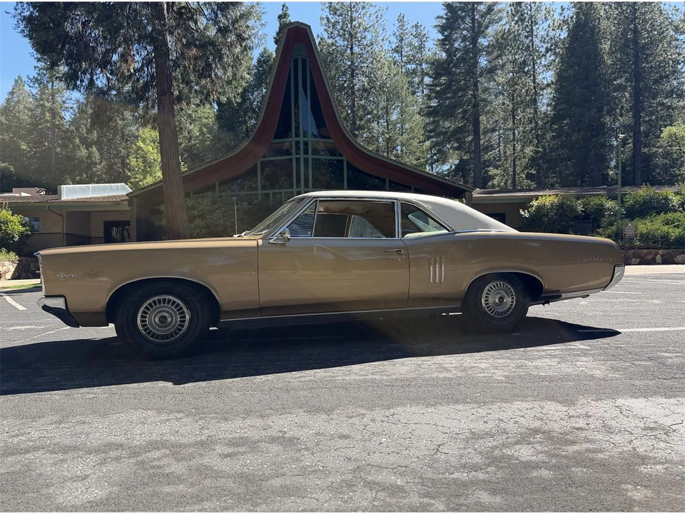 1967 Pontiac LeMans 2nd Gen - Image 10 of 31