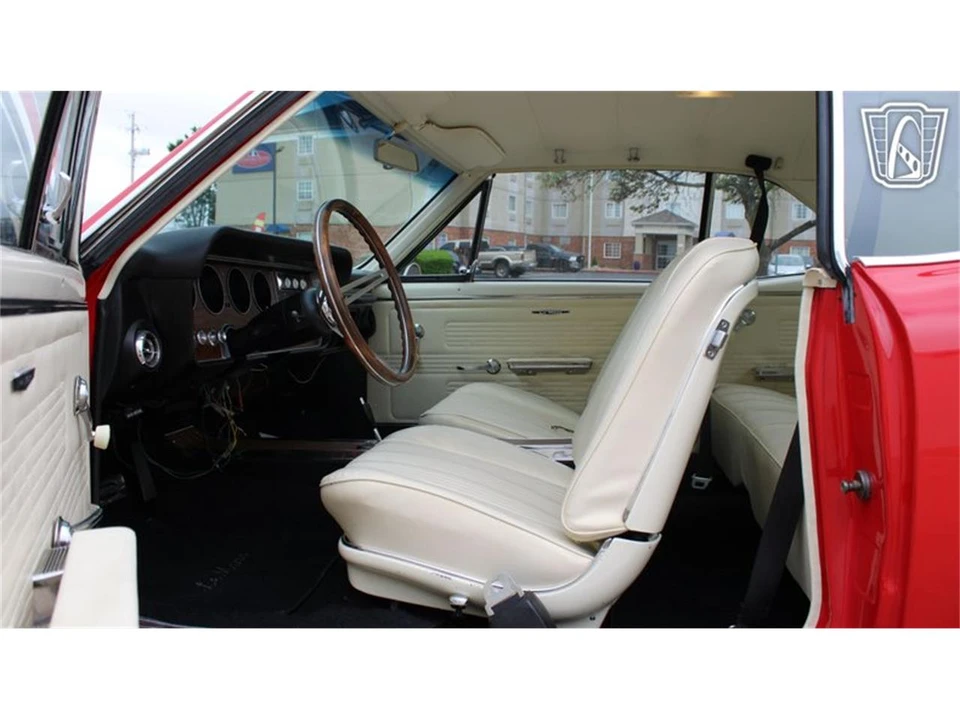 1967 Pontiac LeMans 2nd Gen - Image 9 of 31