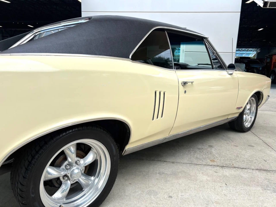 1967 Pontiac LeMans 2nd Gen - Image 17 of 31