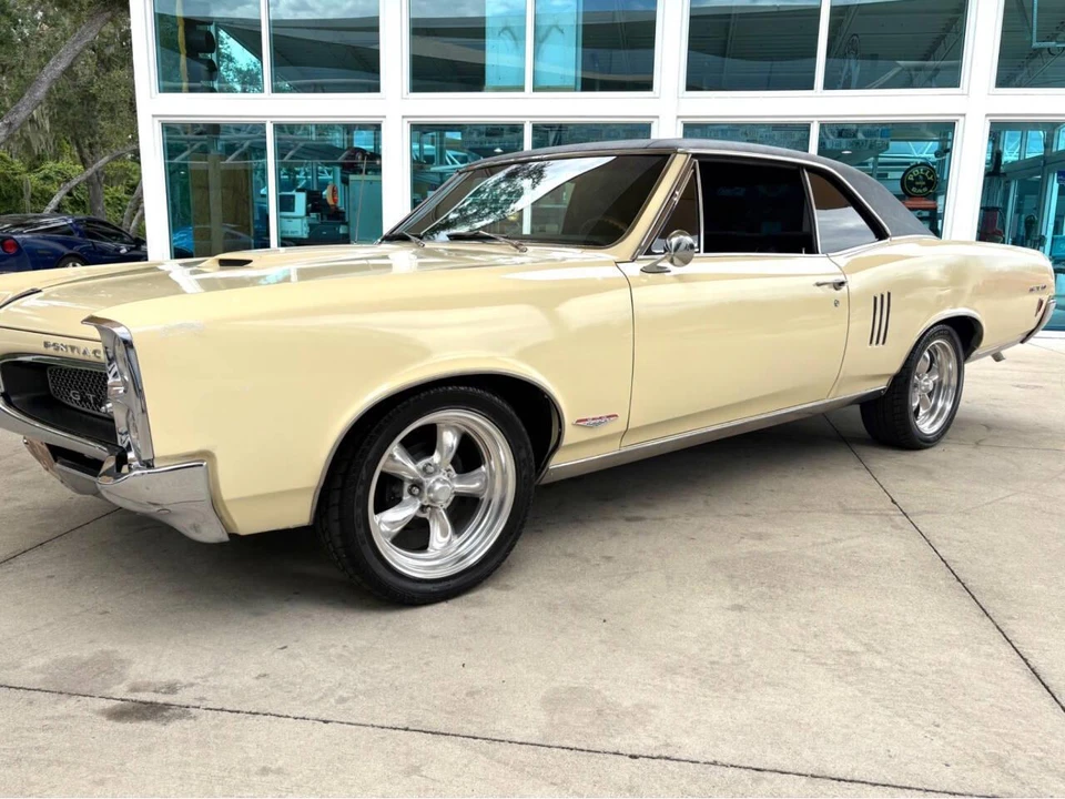 1967 Pontiac LeMans 2nd Gen - Image 12 of 31