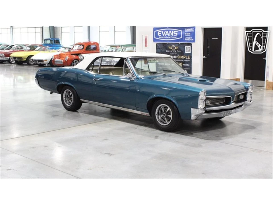 1967 Pontiac Tempest - Image 16 of 31