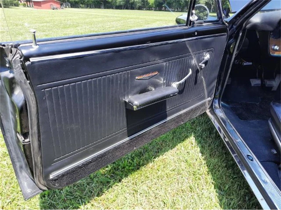 1967 Pontiac Tempest - Image 3 of 25