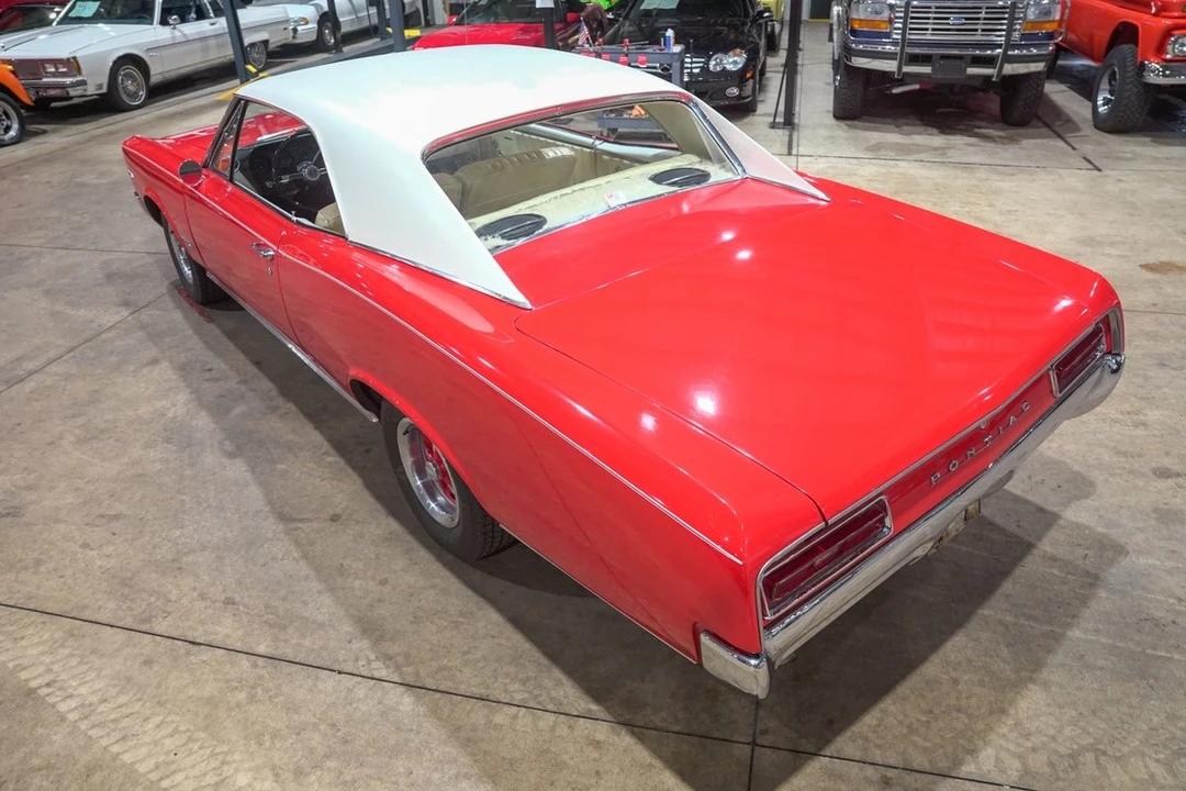 1967 Pontiac Tempest - Image 16 of 31