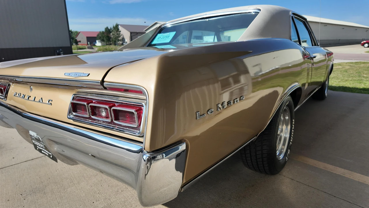 1967 Pontiac LeMans 2nd Gen - Image 18 of 31