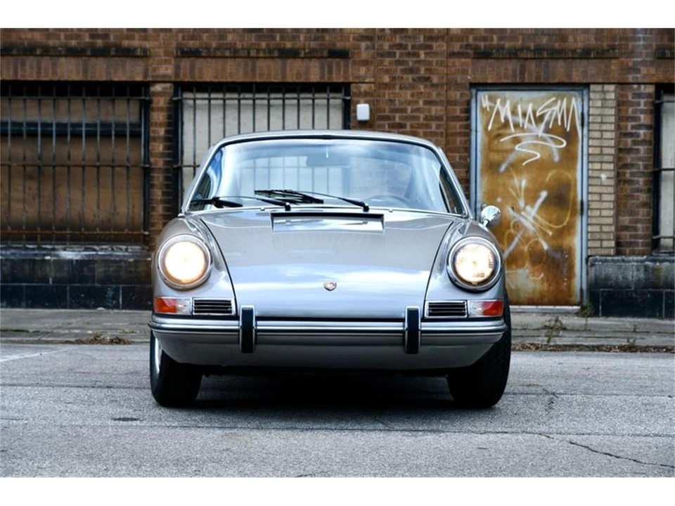 1967 Porsche 911 F-Body SWB - Image 25 of 31
