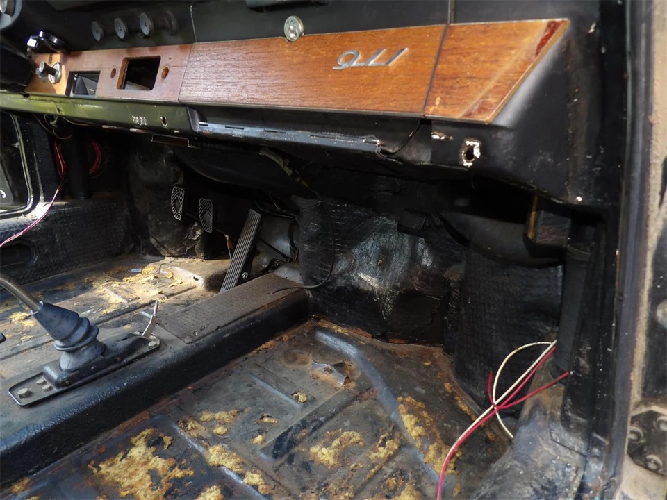 1967 Porsche 911 F-Body SWB - Image 25 of 31