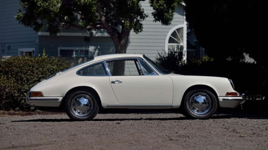 1967 Porsche 911 - Image 2 of 12