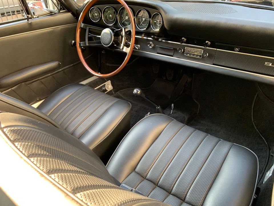 1967 Porsche 911 S F-Body SWB - Image 26 of 31