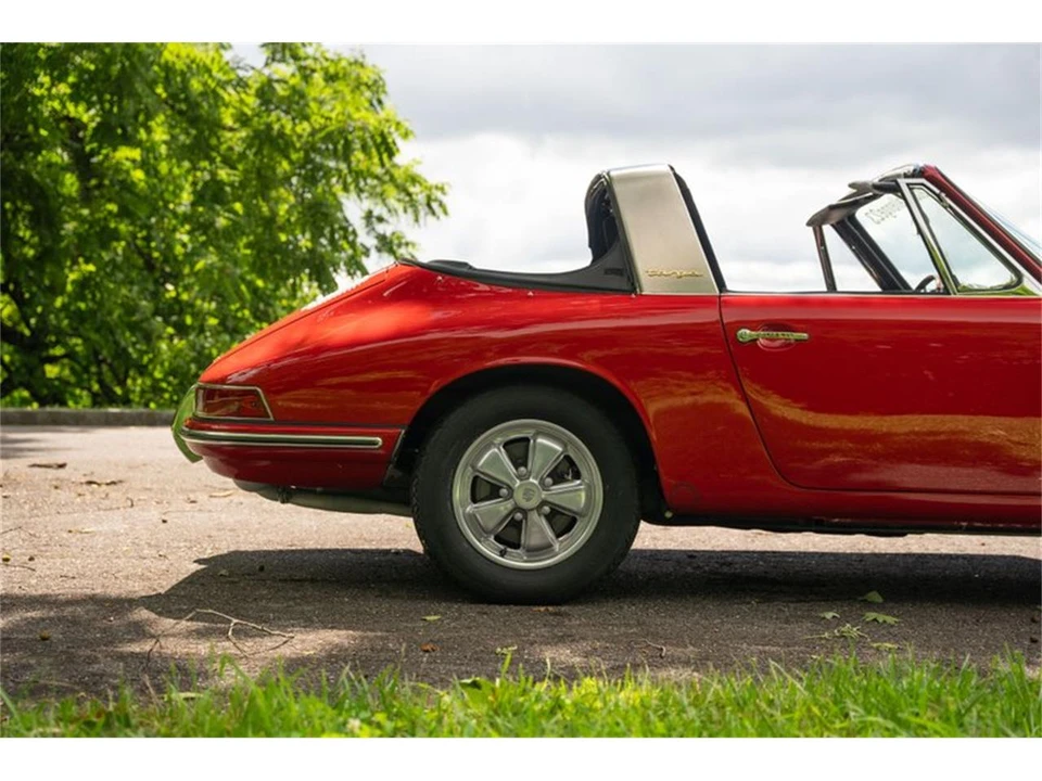 1967 Porsche 911 F-Body SWB - Image 19 of 31