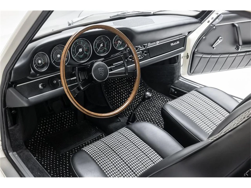 1967 Porsche 911 S F-Body SWB - Image 13 of 31