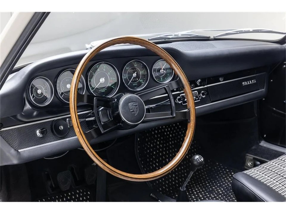 1967 Porsche 911 S F-Body SWB - Image 14 of 31