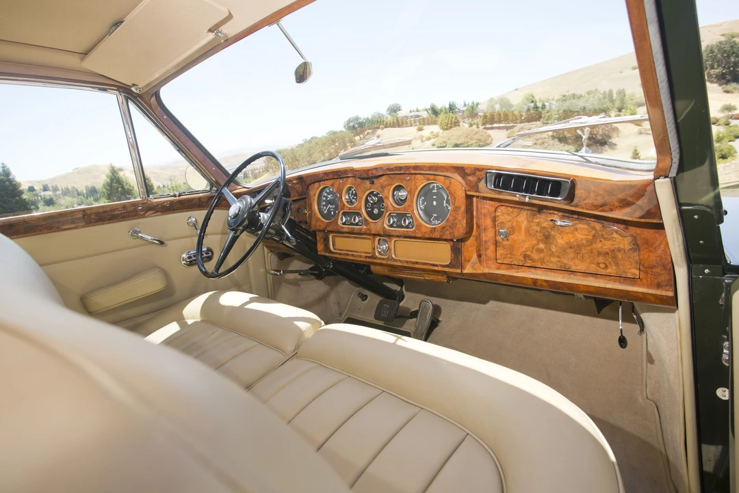 1967 Rolls-Royce Phantom V - Image 30 of 31