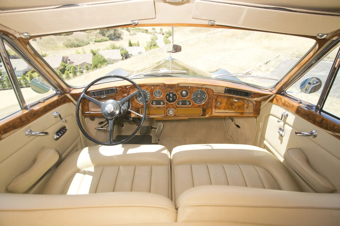 1967 Rolls-Royce Phantom V - Image 25 of 31