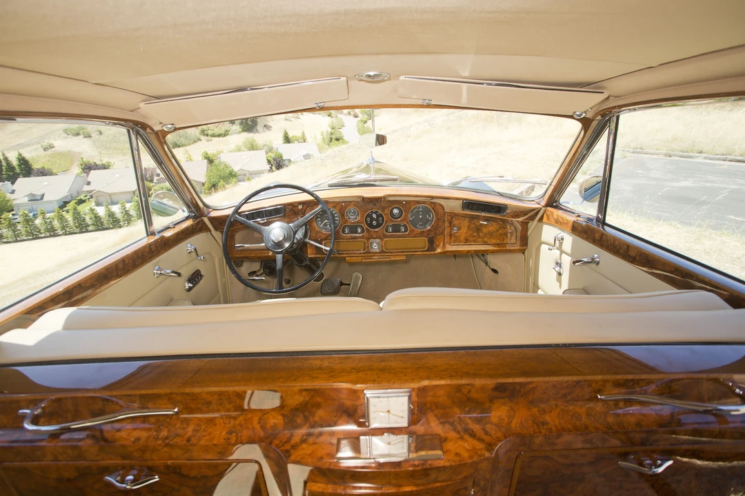 1967 Rolls-Royce Phantom V - Image 26 of 31