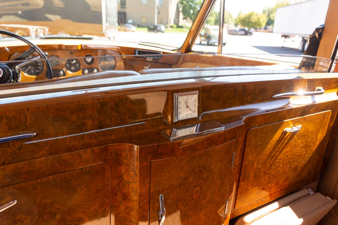 1967 Rolls-Royce Phantom V - Image 13 of 31