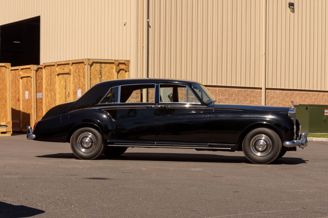 1967 Rolls-Royce Phantom V - Image 2 of 31