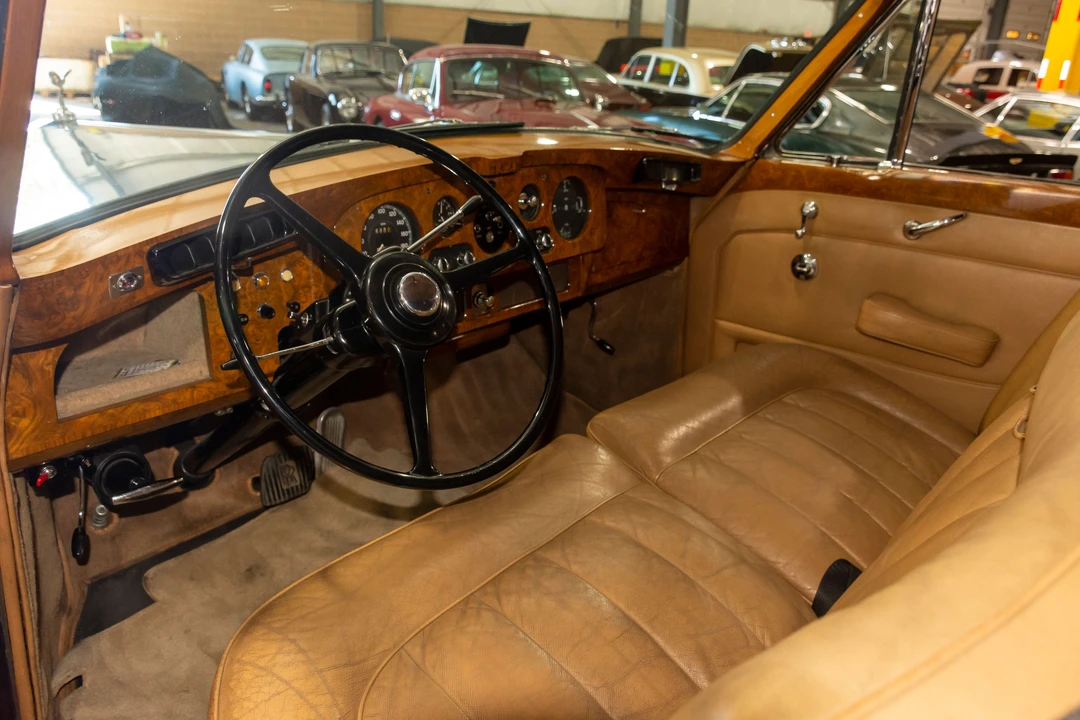 1967 Rolls-Royce Phantom V - Image 11 of 31