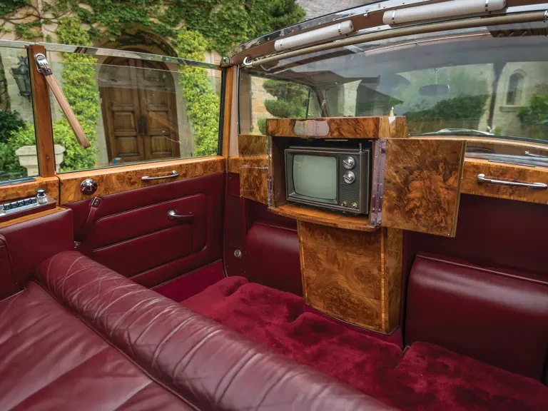 1967 Rolls-Royce Phantom V - Image 29 of 31