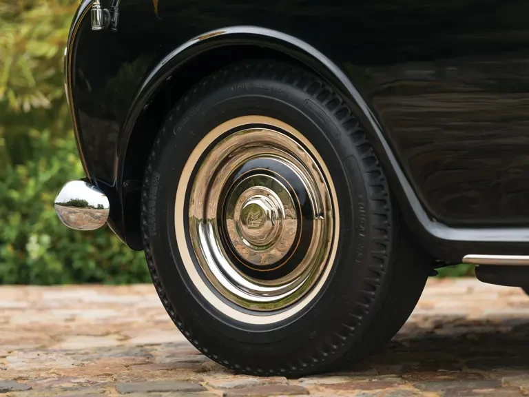 1967 Rolls-Royce Phantom V - Image 14 of 31
