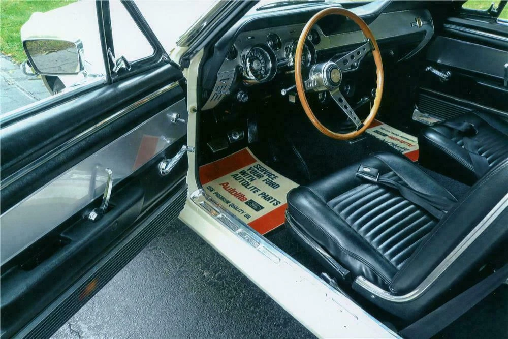 1967 Shelby GT350 - Image 4 of 5