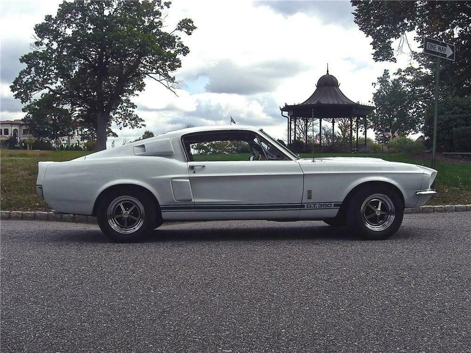 1967 Shelby GT350 - Image 5 of 5