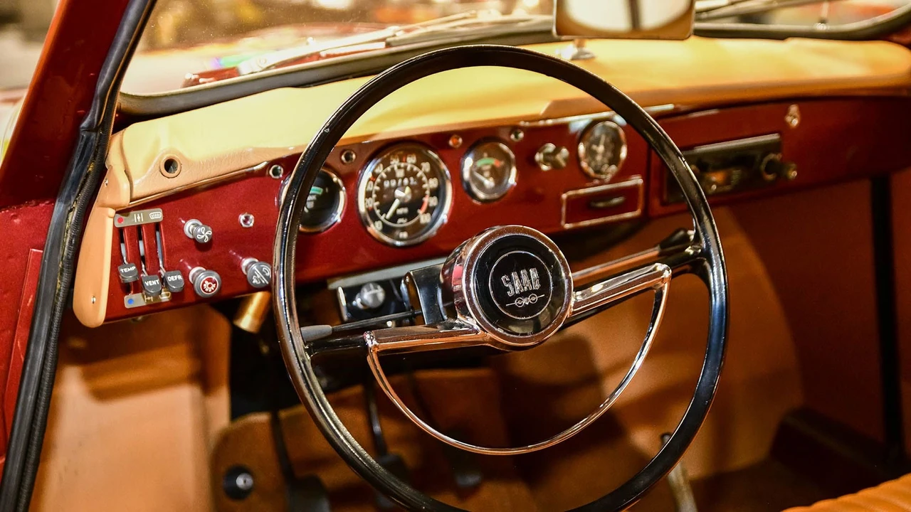 1967 Saab 95 - Image 23 of 31