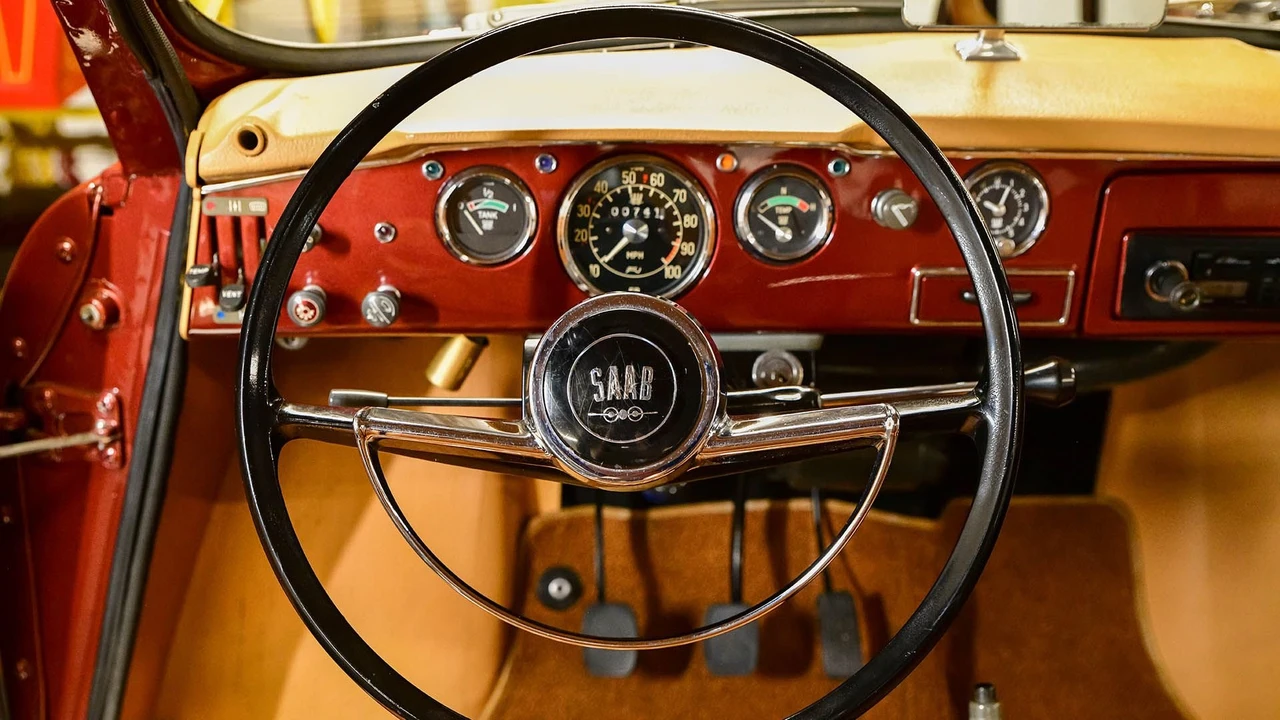 1967 Saab 95 - Image 28 of 31