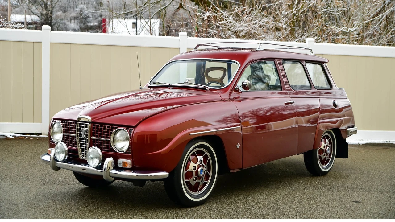 1967 Saab 95 - Image 14 of 31