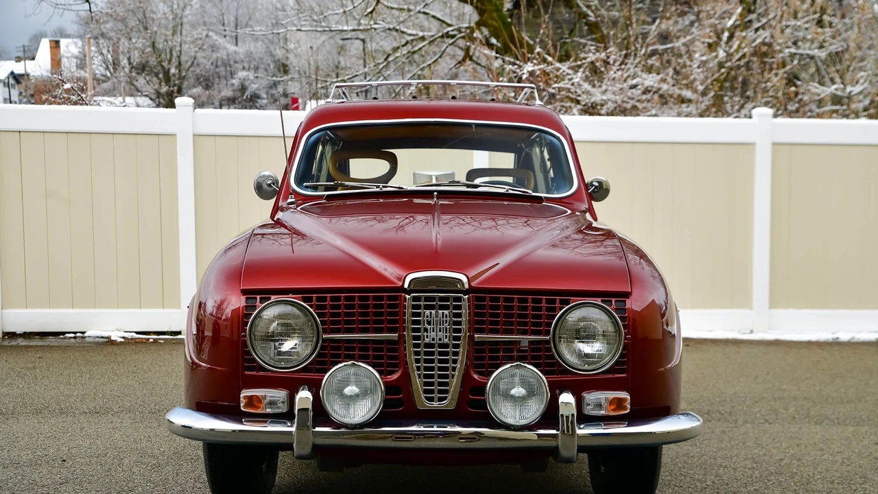 1967 Saab 95 - Image 17 of 31