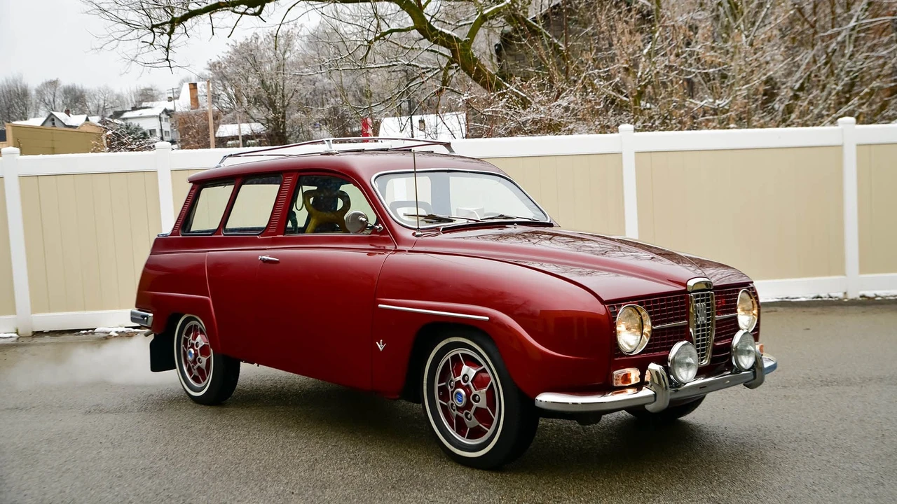 1967 Saab 95 - Image 11 of 31
