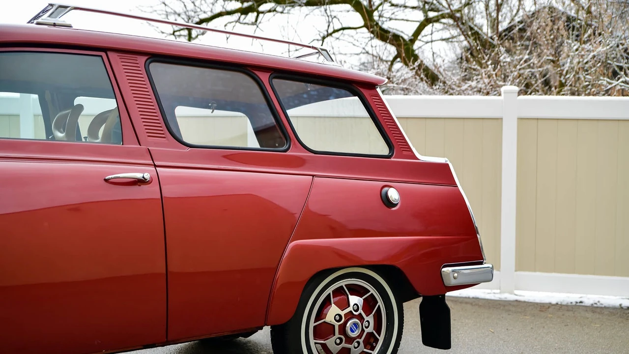 1967 Saab 95 - Image 21 of 31