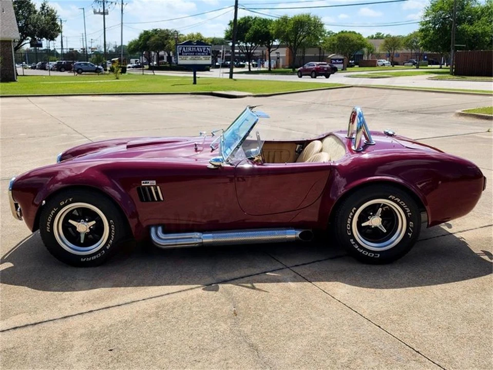 1967 Shelby Cobra 427 - Image 2 of 12