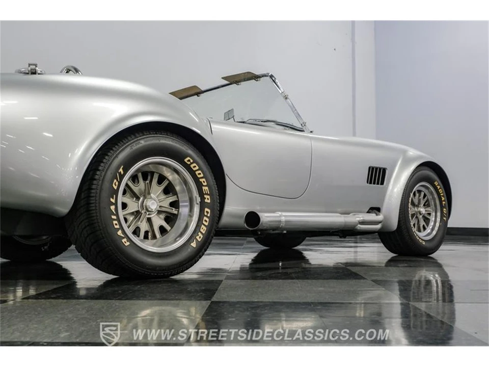1967 Shelby Cobra 427 - Image 27 of 31