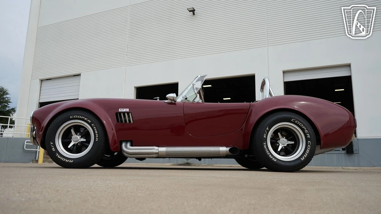 1967 Shelby Cobra Replica - Image 9 of 12