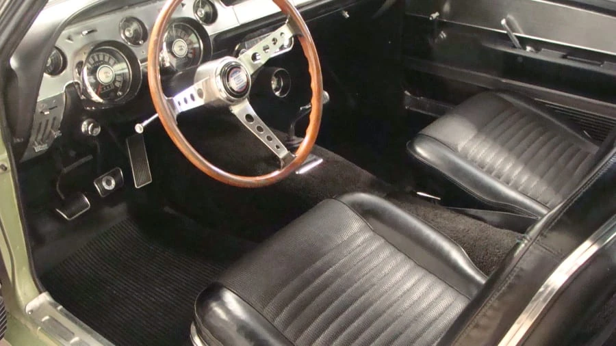 1967 Shelby GT350 - Image 2 of 4
