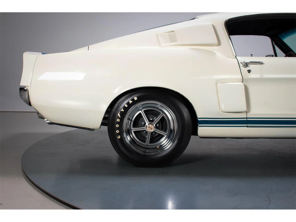 1967 Shelby GT500 - Image 17 of 31