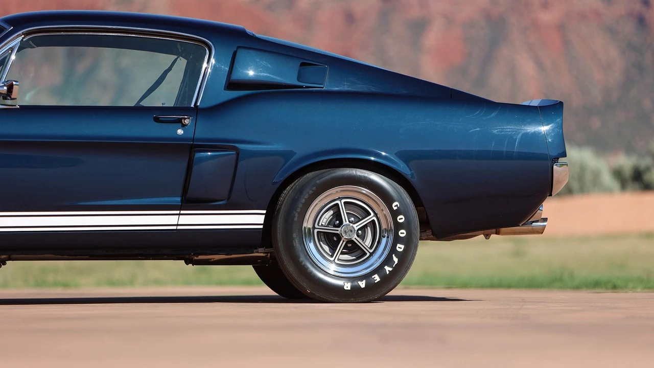 1967 Shelby GT500 - Image 17 of 31